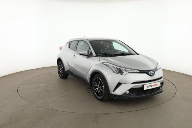 Toyota C-Hr image 2