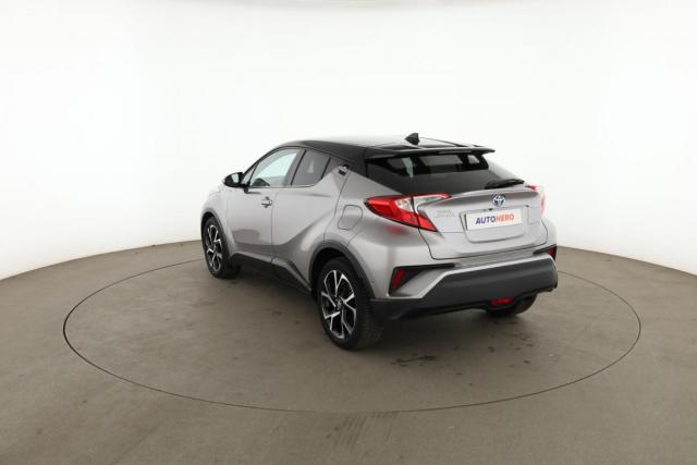 Toyota C-Hr image 9