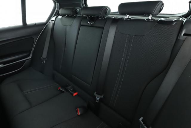 Bmw Série 1 image 1