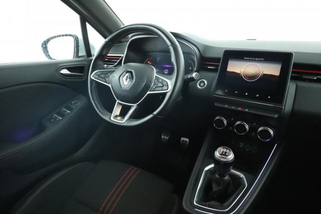 Renault Clio image 9