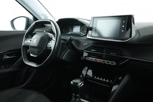 Peugeot 2008 image 8