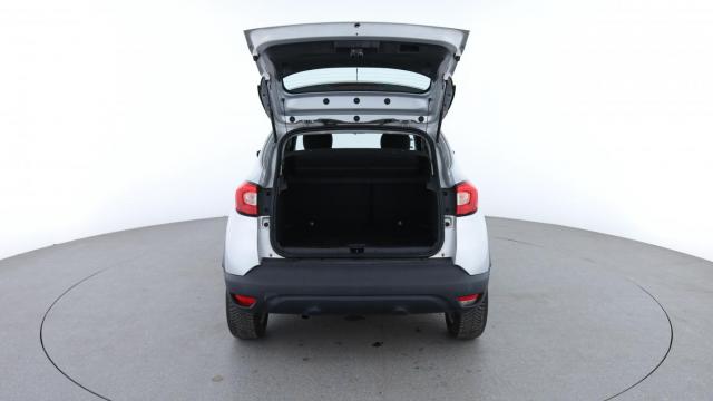 Renault Captur image 8