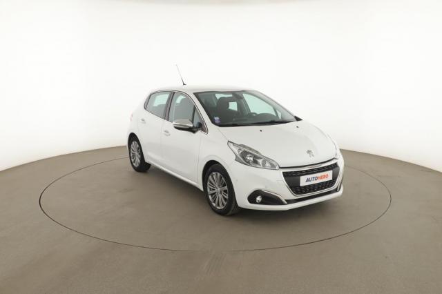 Peugeot 208 image 4