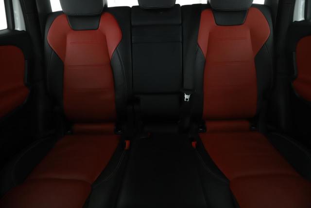 Mercedes Benz Glb image 4