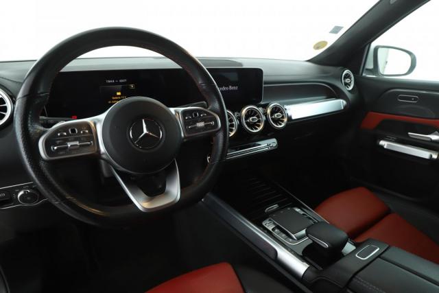 Mercedes Benz Glb image 3