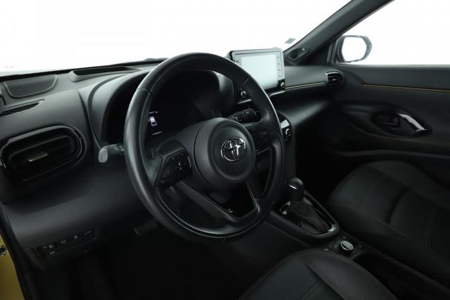 Toyota Yaris Cross image 6