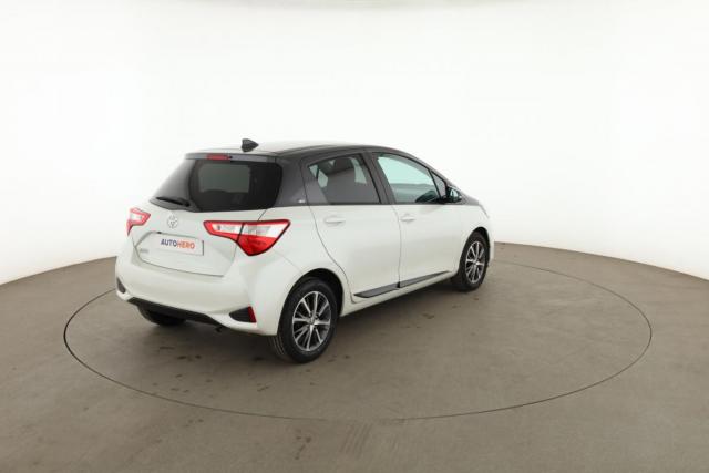 Toyota Yaris image 9