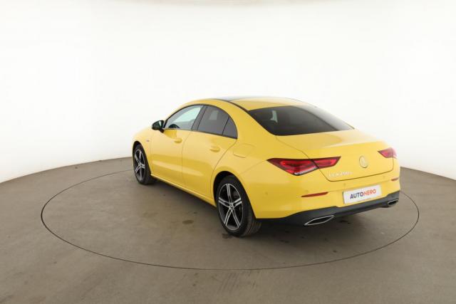 Mercedes Benz Cla image 6