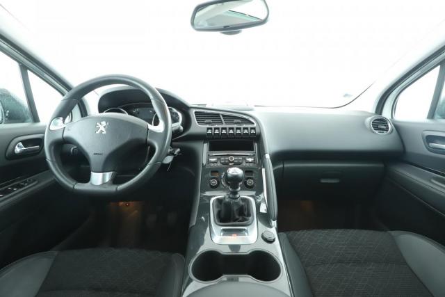 Peugeot 3008 image 7