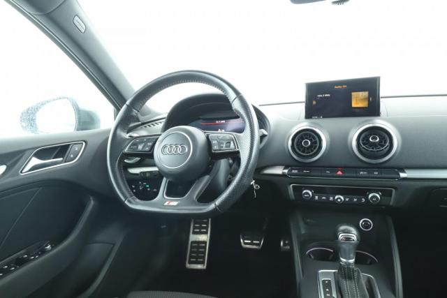 Audi A3 Sportback image 9