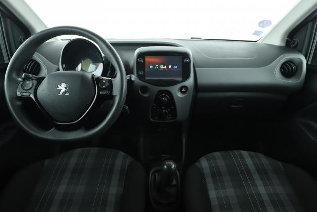 Peugeot 108 image 8