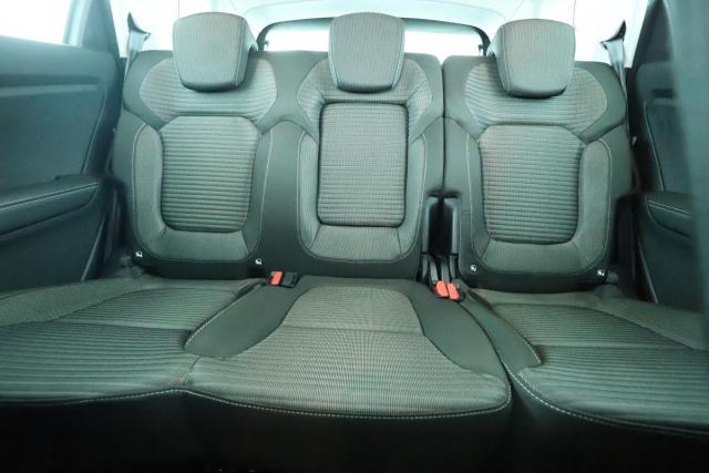 Renault Scénic image 2