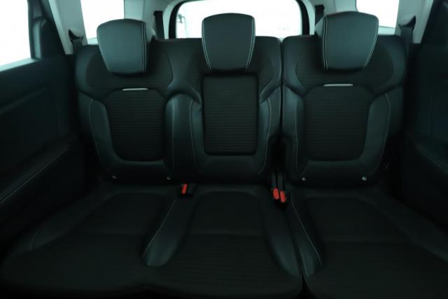 Renault Grand Scénic image 1