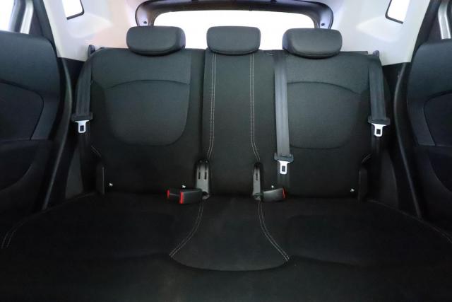 Renault Captur image 6