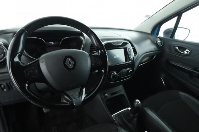 Renault Captur image 9