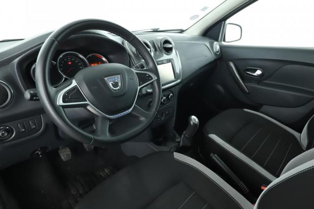 Dacia Sandero Ii image 2