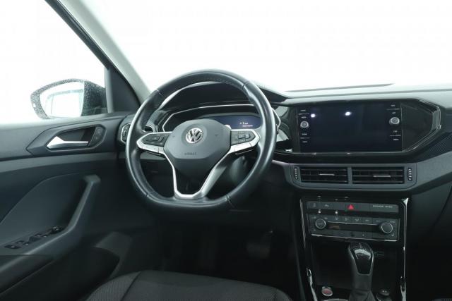 Volkswagen T-Cross image 8