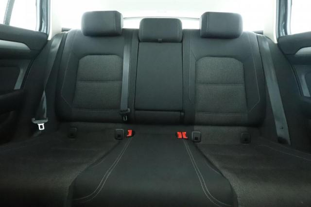 Volkswagen Passat Sw image 7
