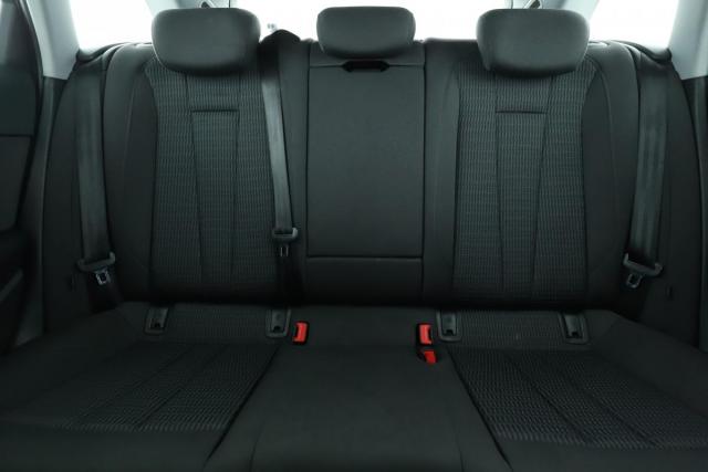 Audi A4 Avant image 4