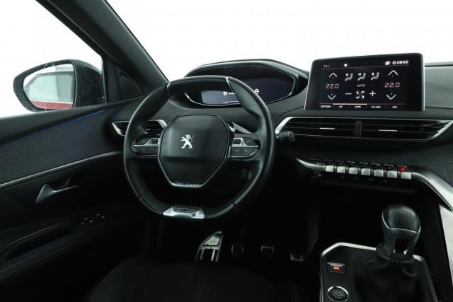 Peugeot 3008 image 8