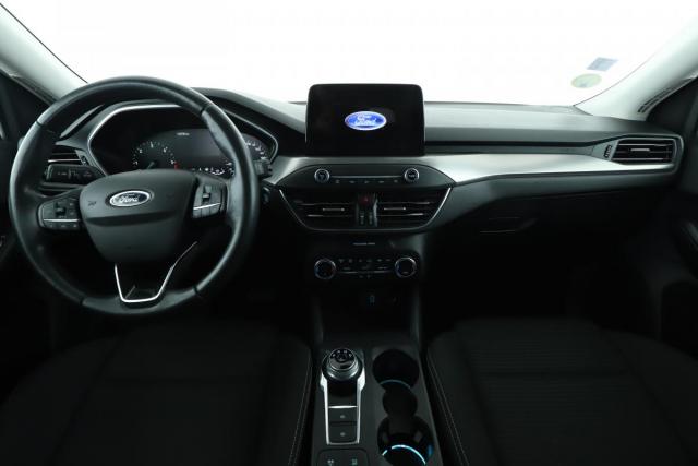 Ford Focus image 6