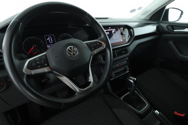 Volkswagen T-Cross image 4