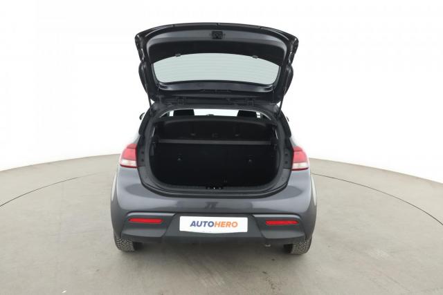 Kia Rio image 4