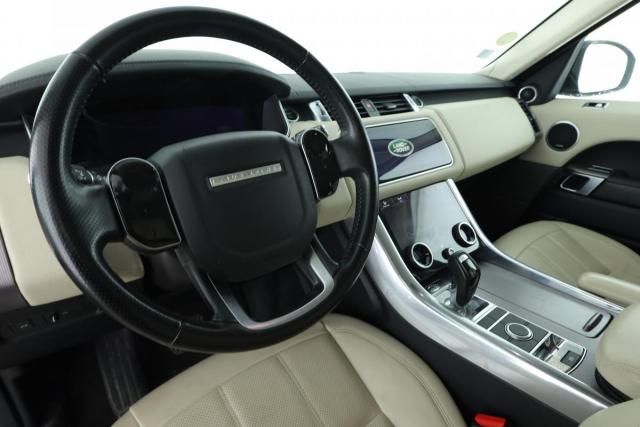 Land Rover Range Rover Sport image 9