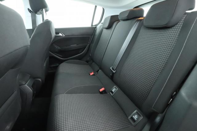 Peugeot 308 image 4