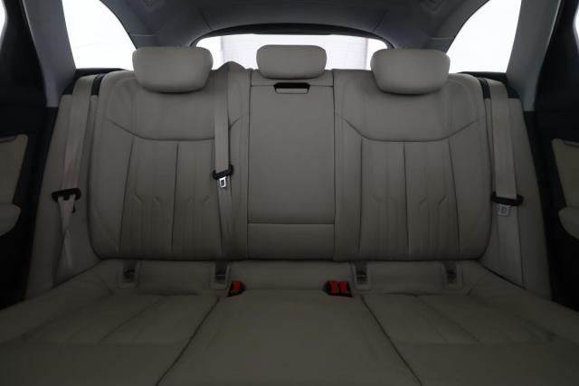 Audi A6 Avant image 9