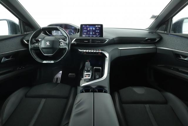 Peugeot 5008 image 6