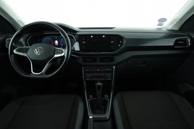 Volkswagen T-Cross image 3