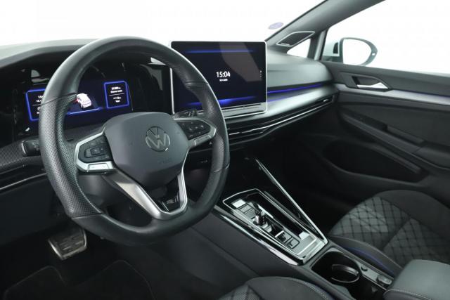 Volkswagen Golf image 8