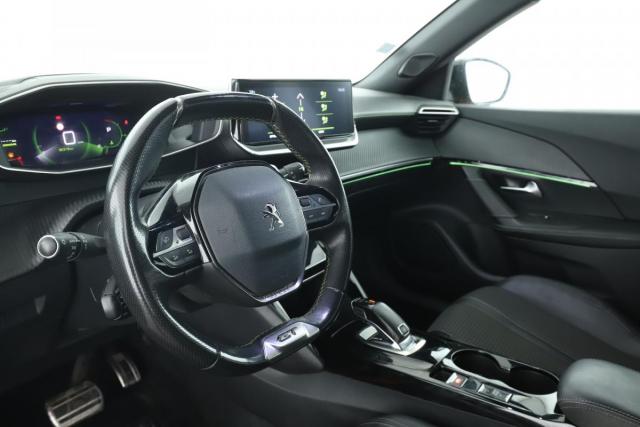 Peugeot 2008 image 6