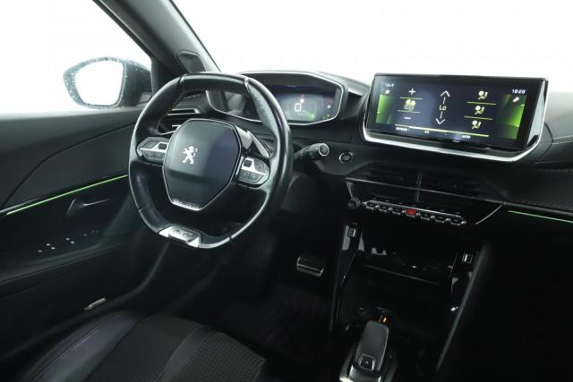 Peugeot 2008 image 1