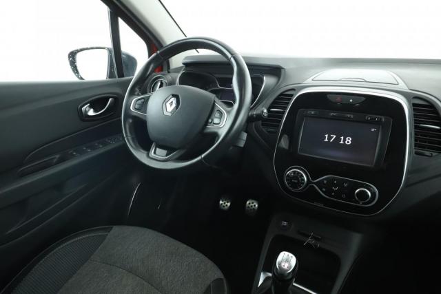 Renault Captur image 8