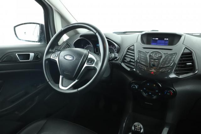 Ford Ecosport image 7