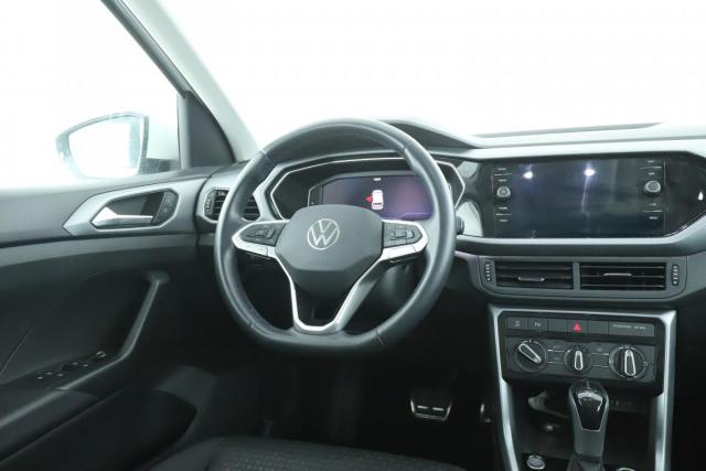 Volkswagen T-Cross image 6