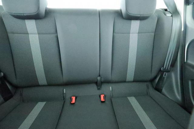 Volkswagen Up! image 7