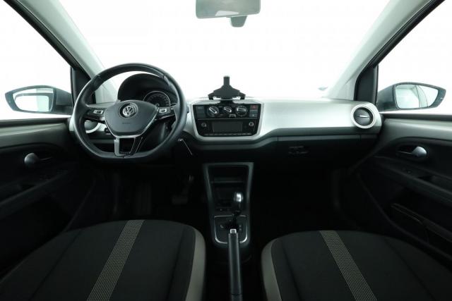 Volkswagen Up! image 6
