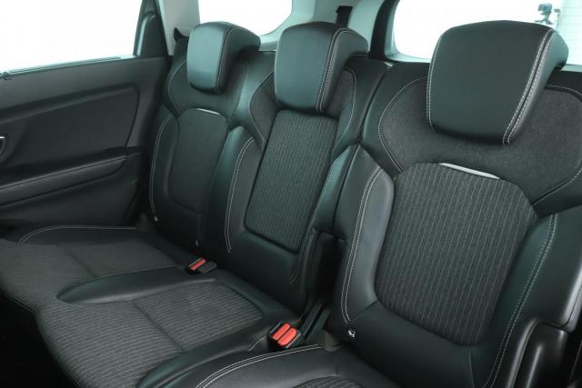Renault Grand Scénic image 9