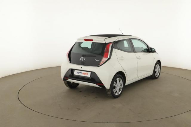 Toyota Aygo image 3
