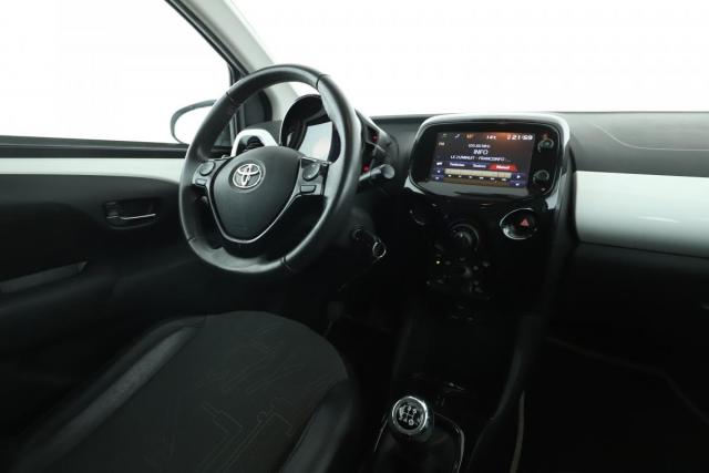 Toyota Aygo image 8