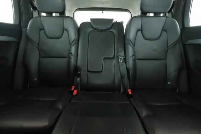 Volvo Xc90 image 4