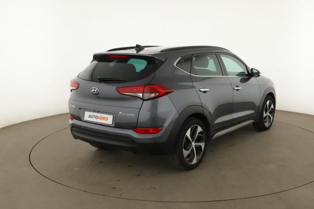 Hyundai Tucson image 6