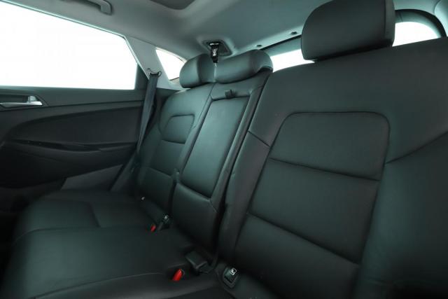 Hyundai Tucson image 2