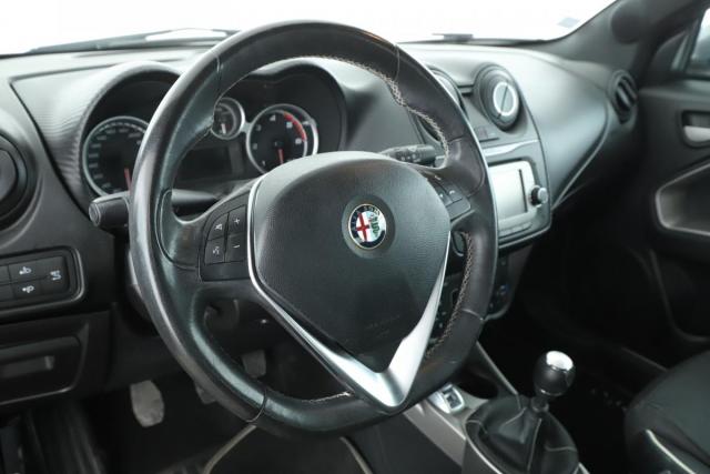 Alfa Romeo Mito image 4