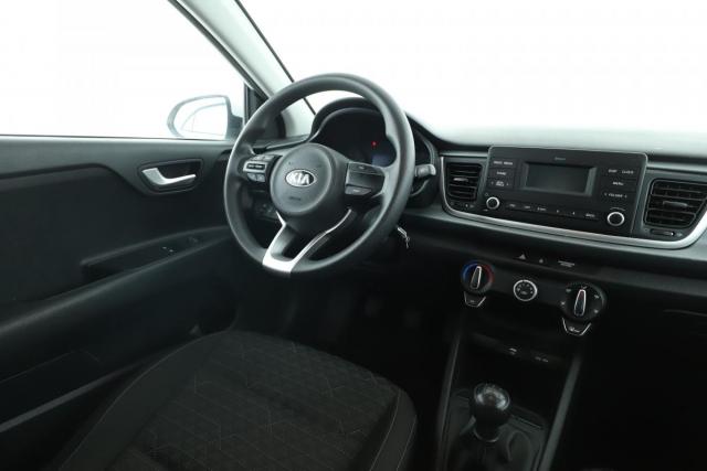 Kia Rio image 1