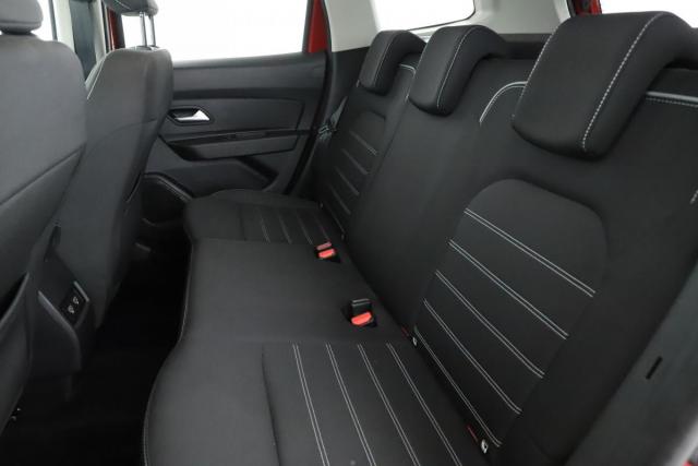 Dacia Duster image 9