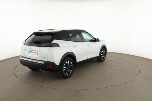 Peugeot 2008 image 3